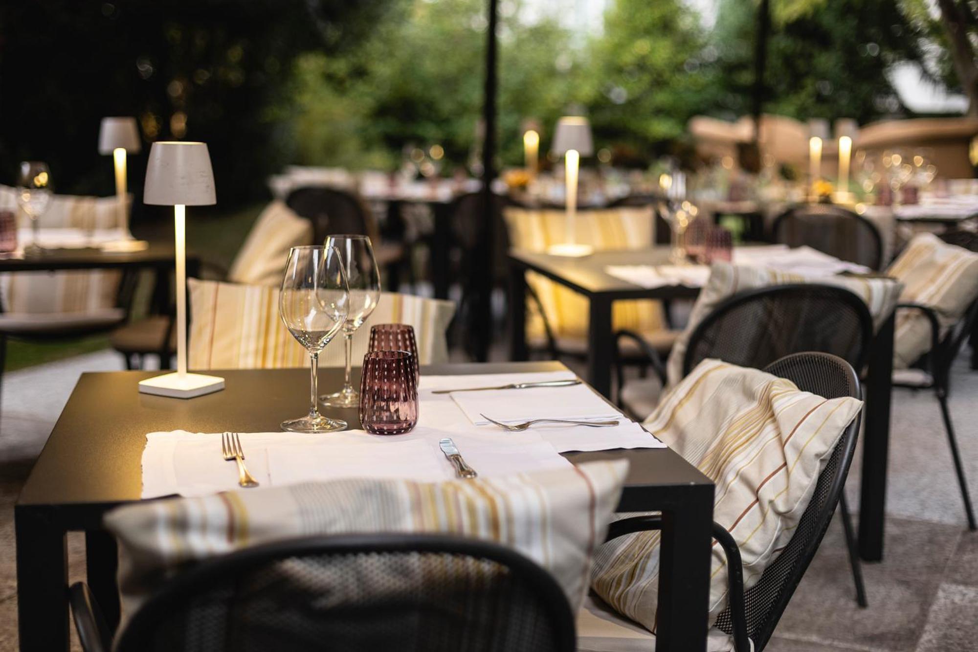 Hotel Serenella Μπαβένο Εξωτερικό φωτογραφία