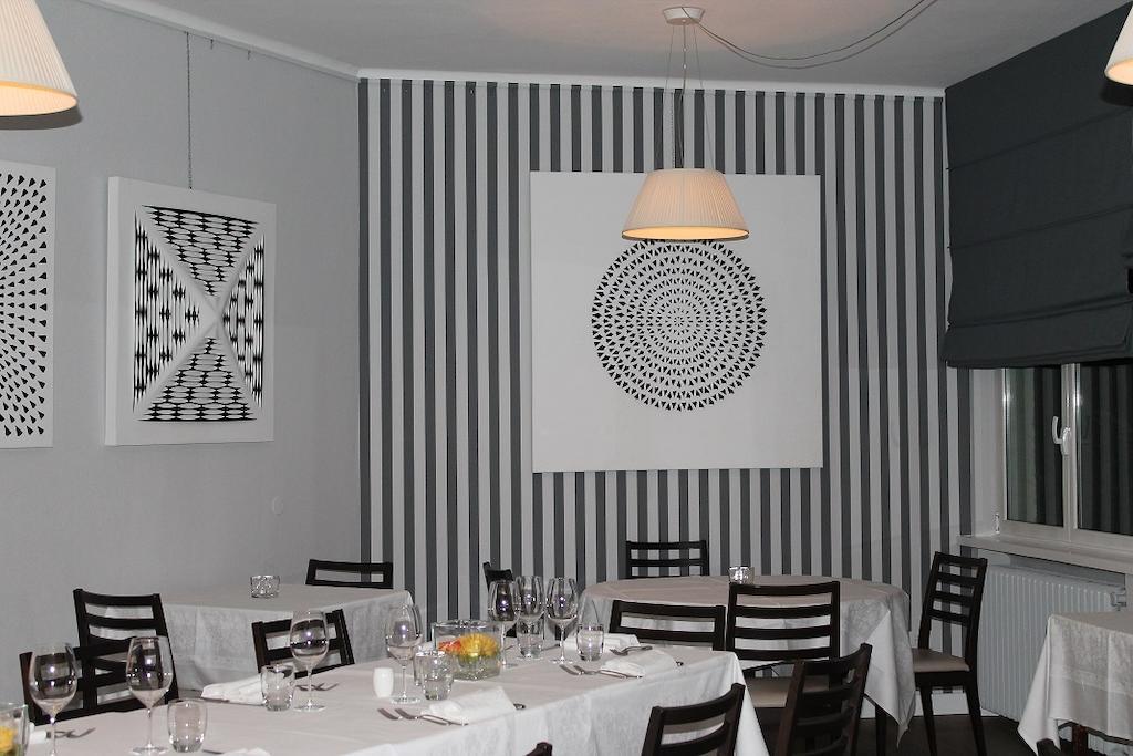 Hotel Serenella Μπαβένο Εξωτερικό φωτογραφία